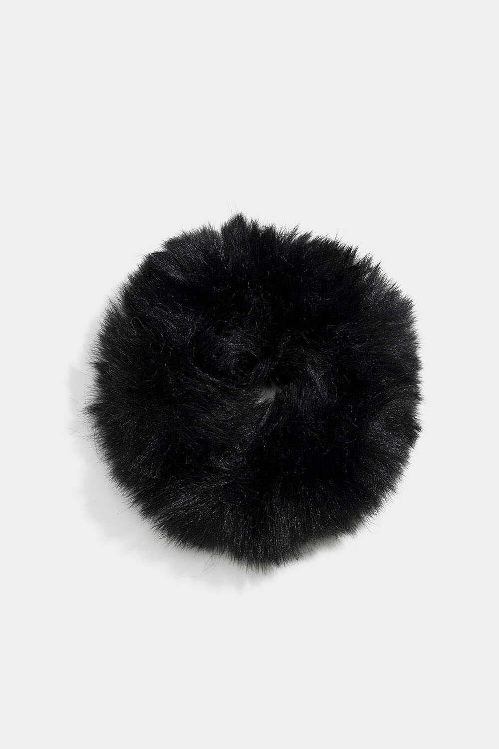 Fluffy scrunchie i svart i gruppen Håraccessories / Scrunchies hos Glitter (332000969000)