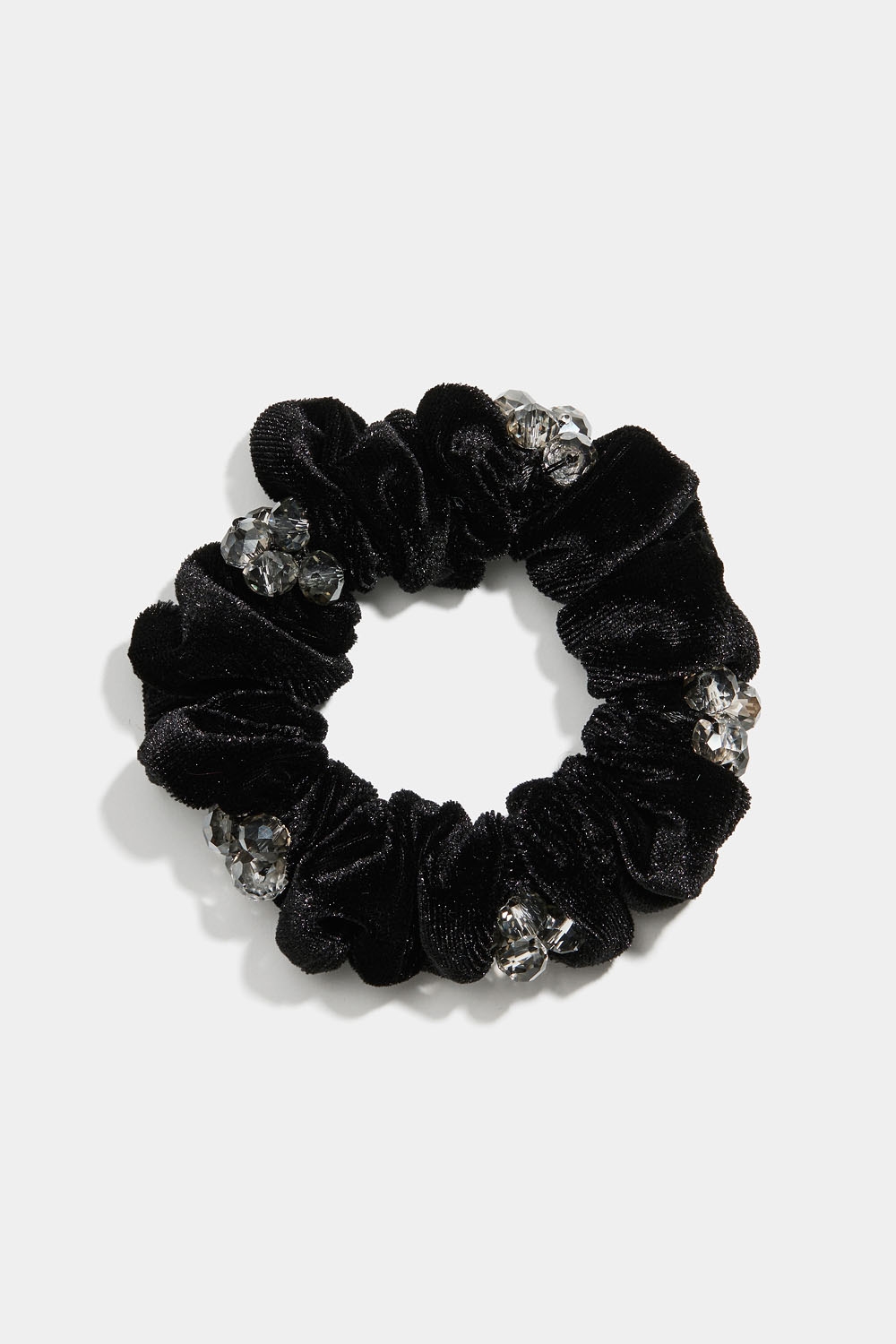 Scrunchie i fløyel med grå perler i gruppen Store week / hos Glitter (332001509000)