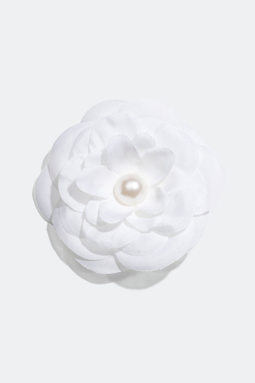 Spenne med liten hvit blomst i gruppen Håraccessories / Spenner & klemmer / Hårspenner hos Glitter (335000523000)