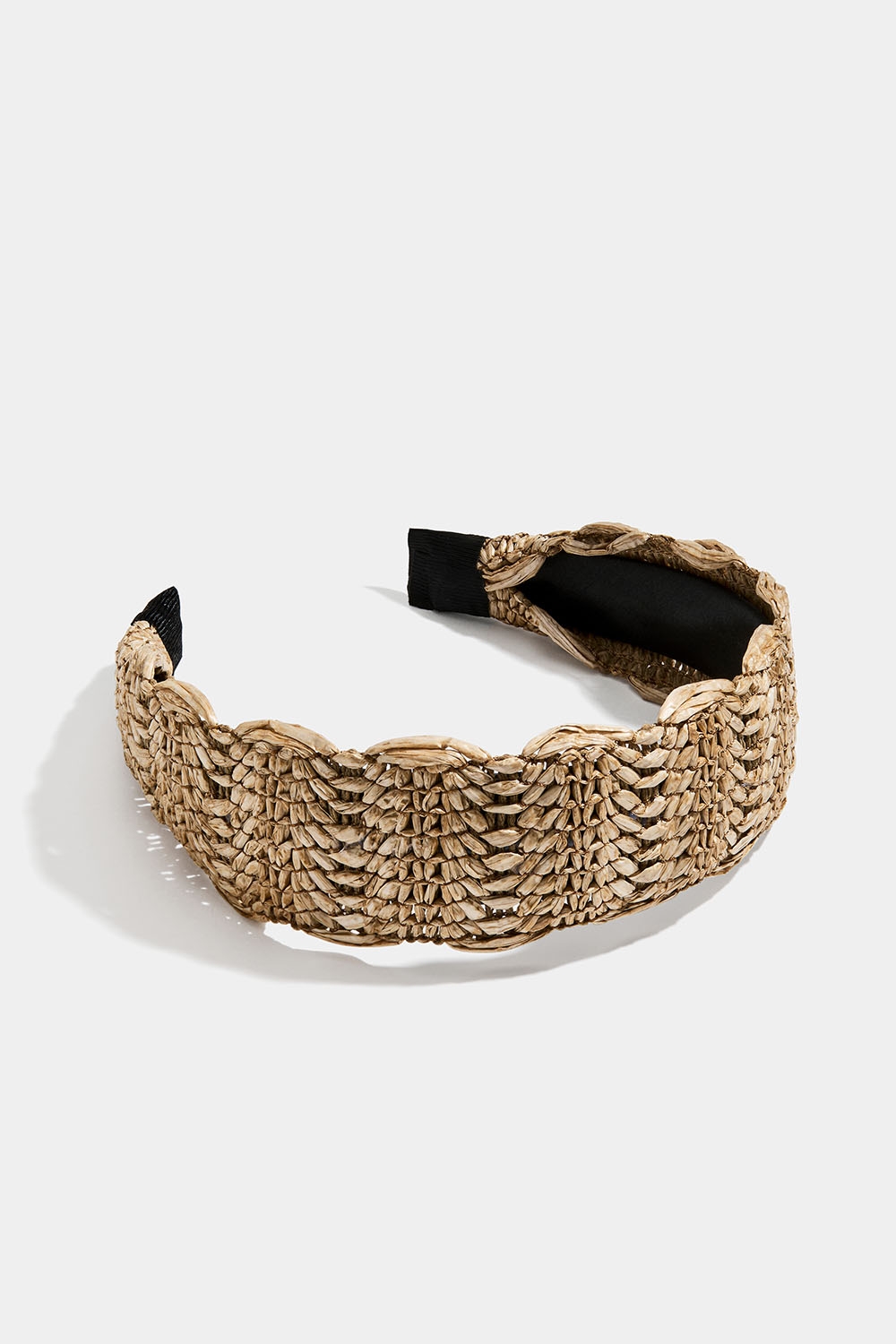 Bred, flettet hårbøyle i strå i gruppen Håraccessories / Hårbøyler / Brede hos Glitter (336001308100)