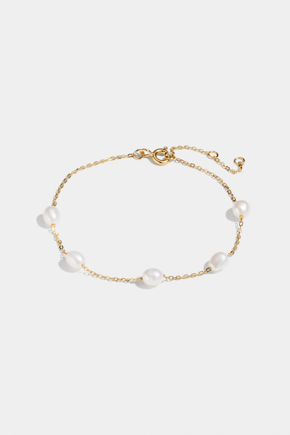 Armbånd i 18 k forgylt sølv med ferskvannsperler i gruppen 18 K Gullbelagt sølv / Armbånd i 18 K gull hos Glitter (551000652002)