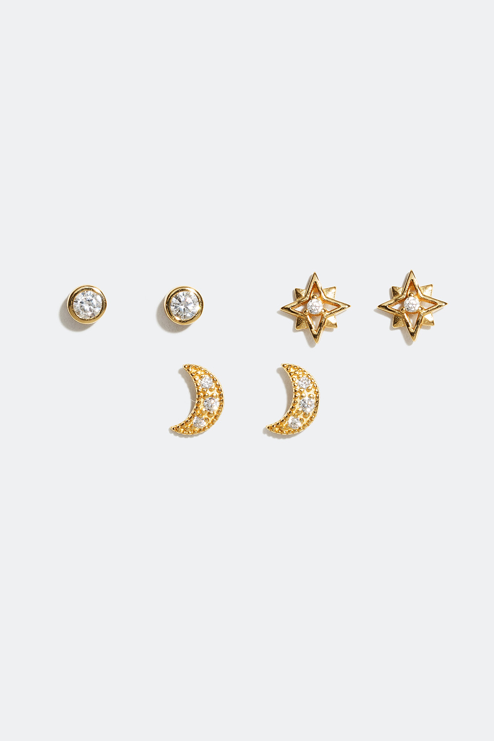 Ørestuds i forskjellige design, måne og stjerne, forgylt med 18K gull, 3-pakning i gruppen 18 K Gullbelagt sølv / Øredobber i 18 K gull hos Glitter (553000592000)