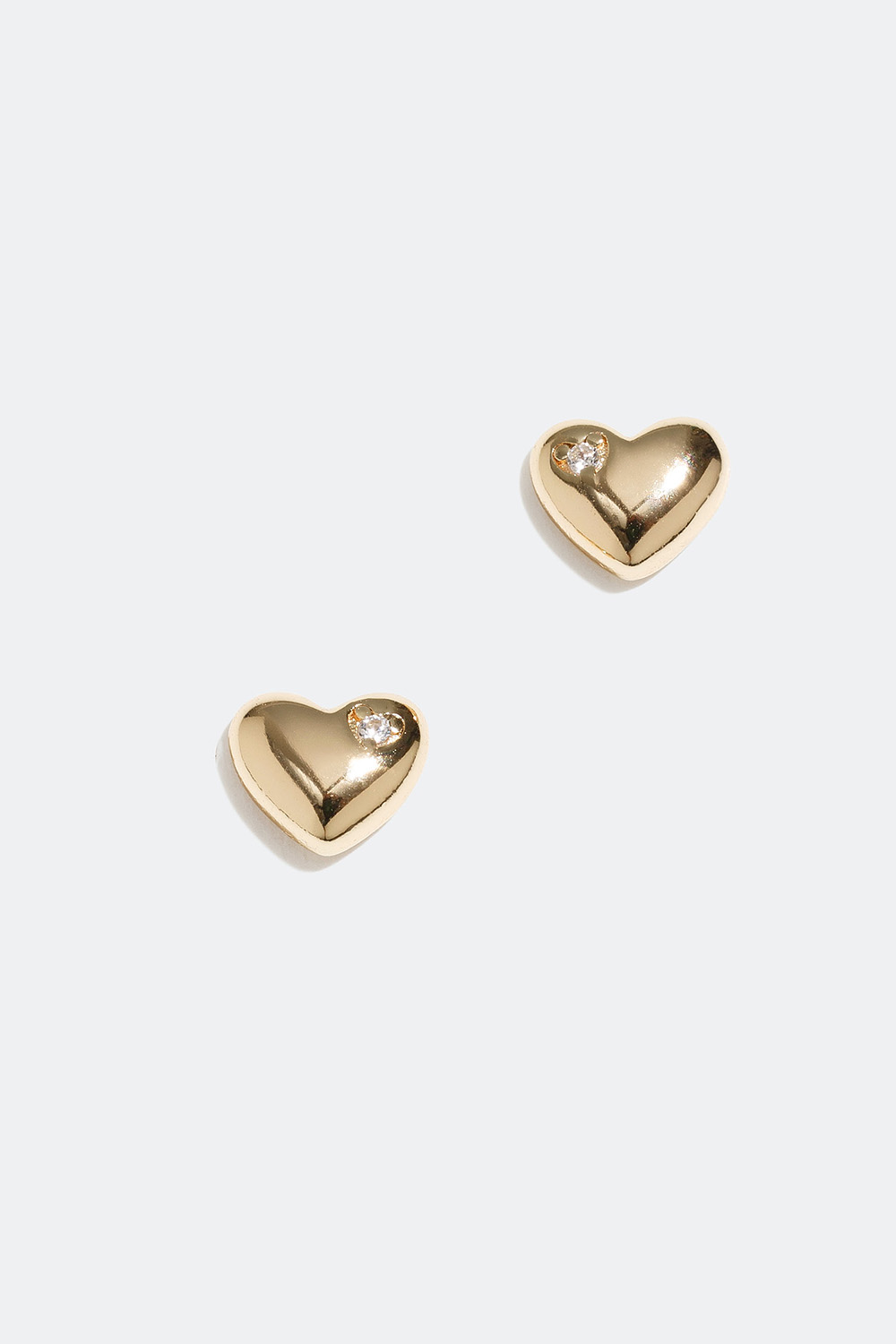 Studs med hjerter, forgylt med 18 K gull i gruppen 18 K Gullbelagt sølv / Øredobber i 18 K gull hos Glitter (553001012000)