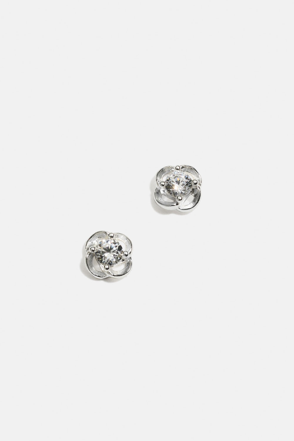Øredobber i ekte sølv med runde former og Cubic Zirkonia i gruppen Ekte sølv / Sølvøredobber / Studs i ekte sølv hos Glitter (553004511001)