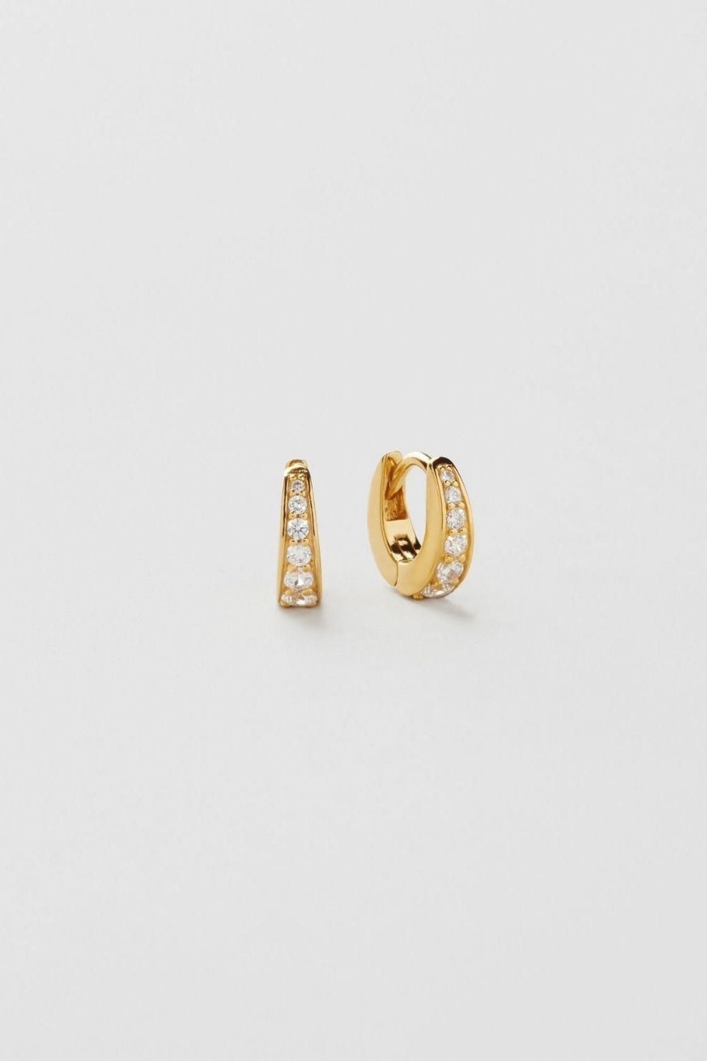Elora Huggie Hoops 24k Gold Plated i gruppen Gullbelagt ekte sølv / Gullbelagte øredobber hos Glitter (553005902002)