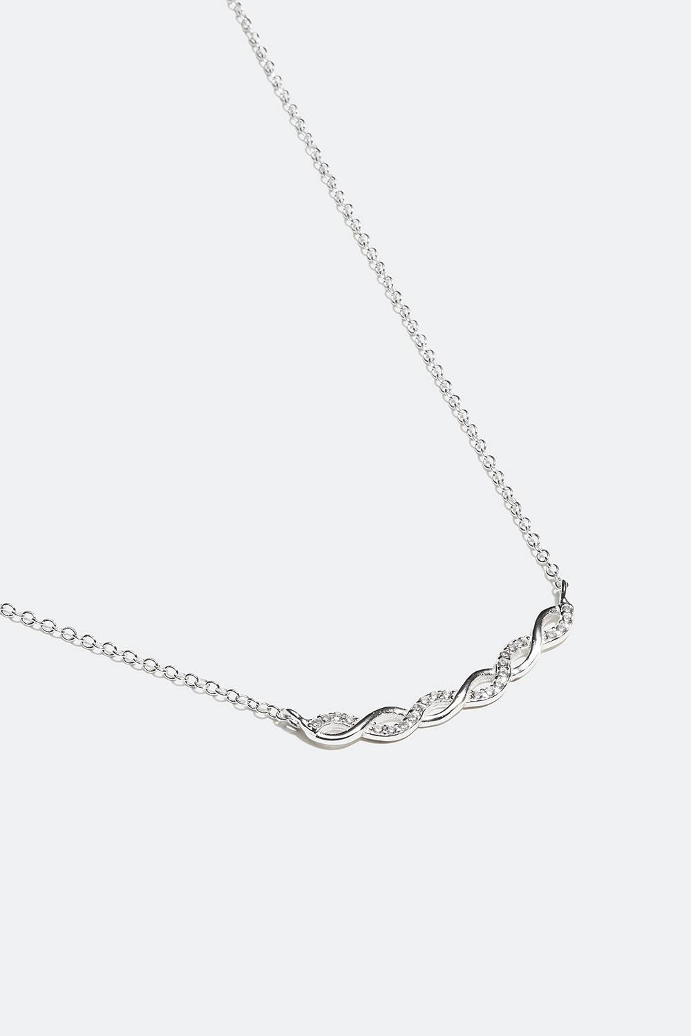 Halskjede i sølv med tvunnet detalj i gruppen Ekte sølv / Sølvhalskjeder / Halskjeder med anheng hos Glitter (55400006)