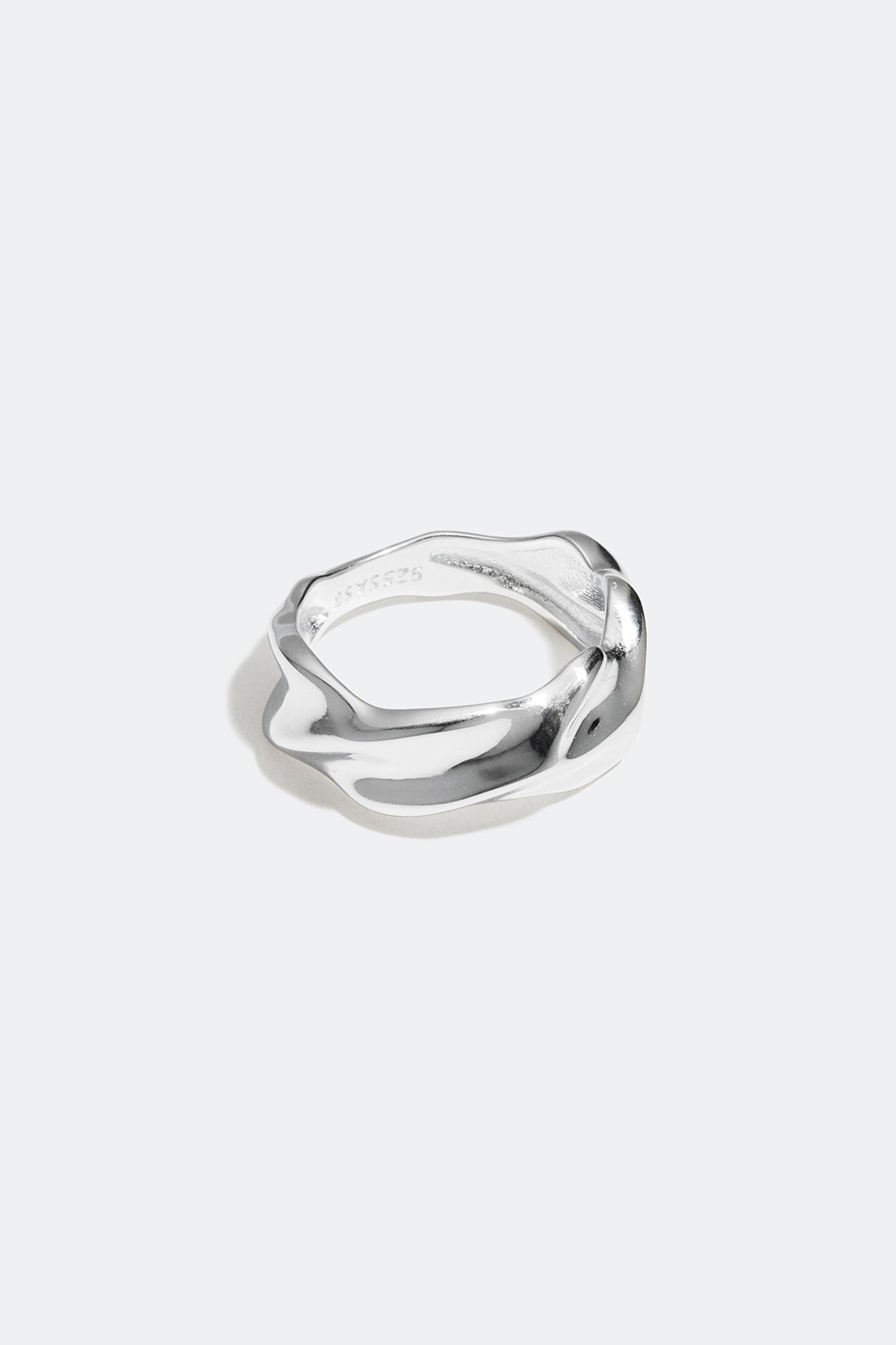 Skulpturell ring i ekte sølv i gruppen Ekte sølv / Sølvringer / Sølv hos Glitter (55600013)