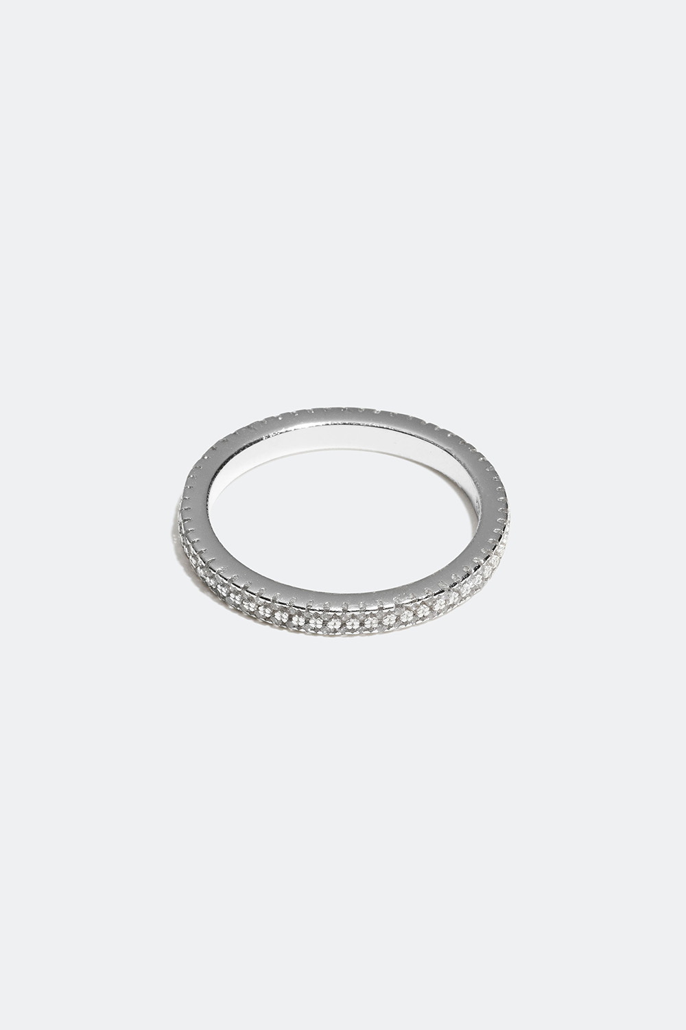 Ring i ekte sølv med små zirkonia-stener i gruppen Ekte sølv / Sølvringer / Sølv hos Glitter (55600055)