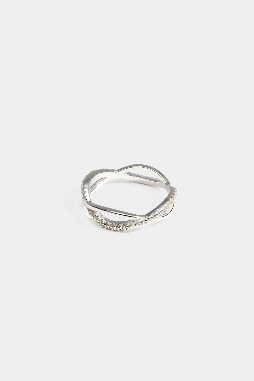 Tvunnet ring i ekte sølv med cubic zirkonia i gruppen Ekte sølv / Sølvringer hos Glitter (5560009410)