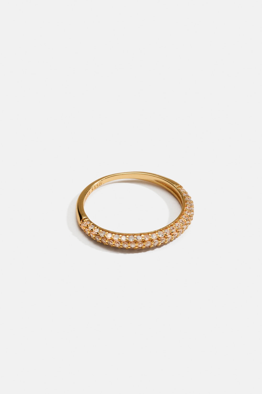 Rund ring i 18k forgylt ekte sølv med Cubic Zirconia i gruppen Smykker hos Glitter (5560009520)