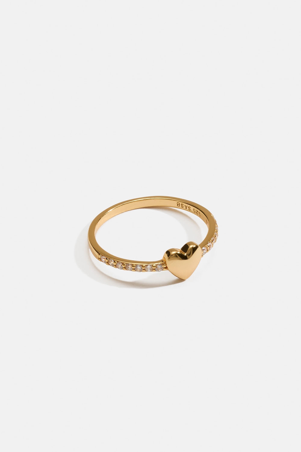 Ring i 18 k forgylt ekte sølv med lite hjerte og Cubic Zirconia i gruppen Store week / hos Glitter (5560009620)