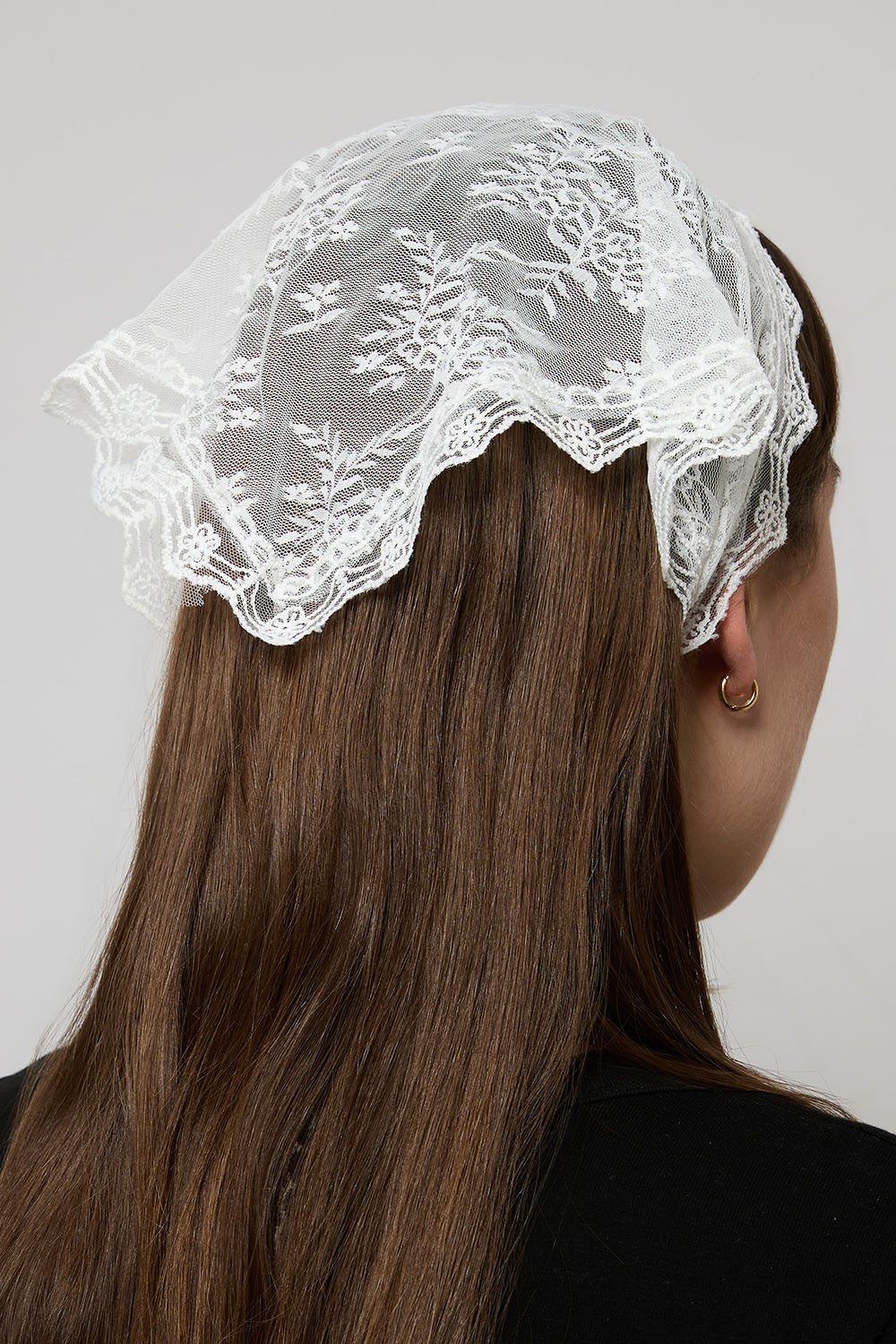 Hvit skjerf i blonde