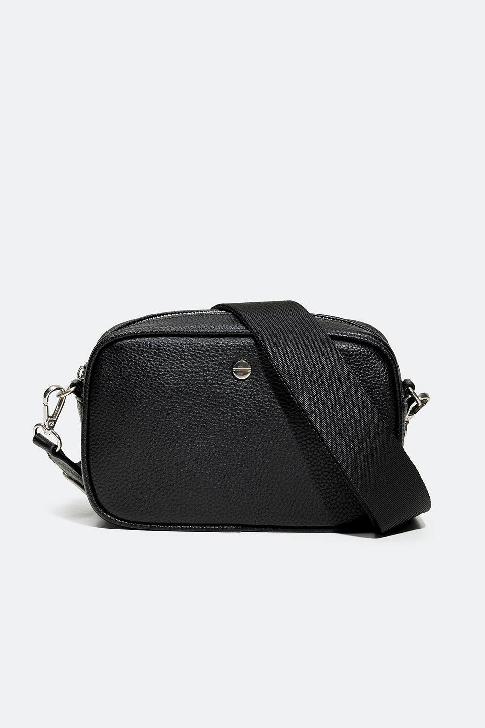 Svart crossbody-veske med bred skulderrem