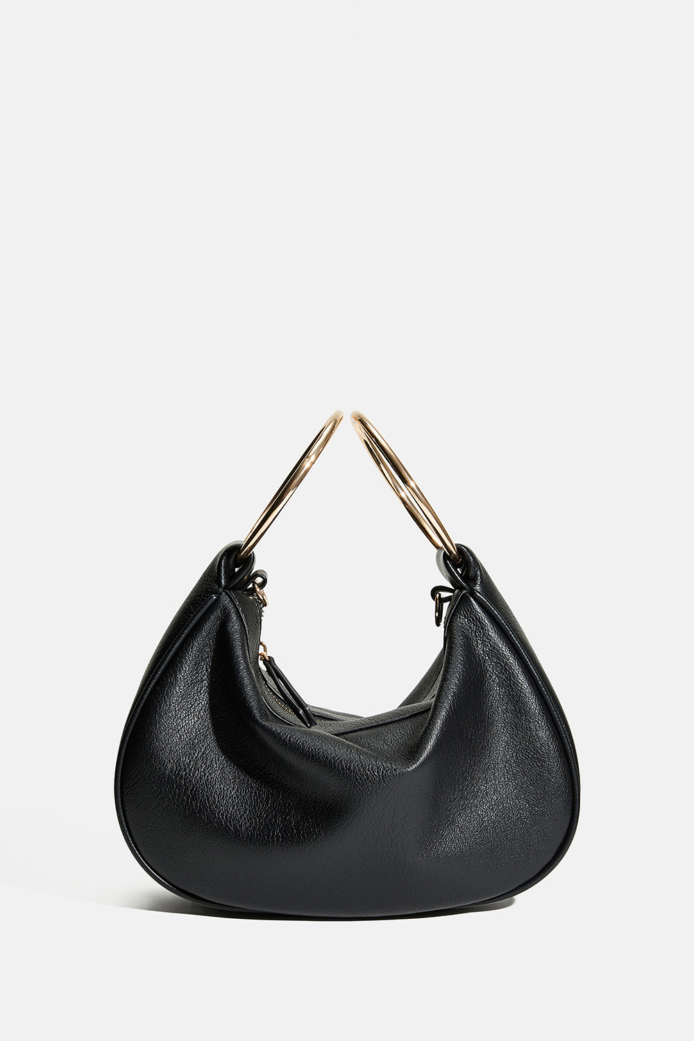 Sort veske med ringformet håndtak