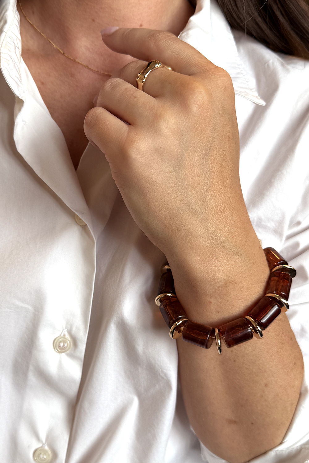 Armbånd i ravimitasjon