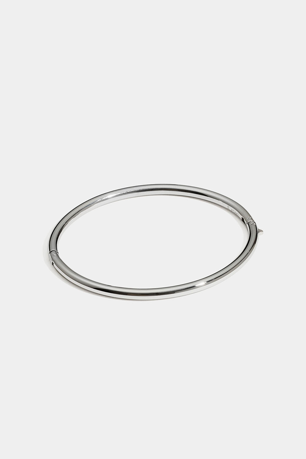 Bred armring i stål