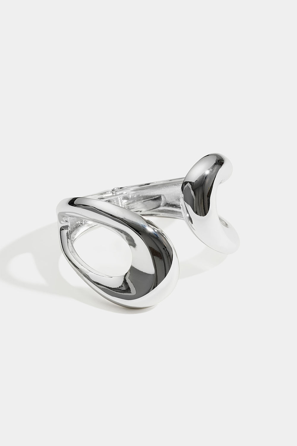 Armring med avrundet design