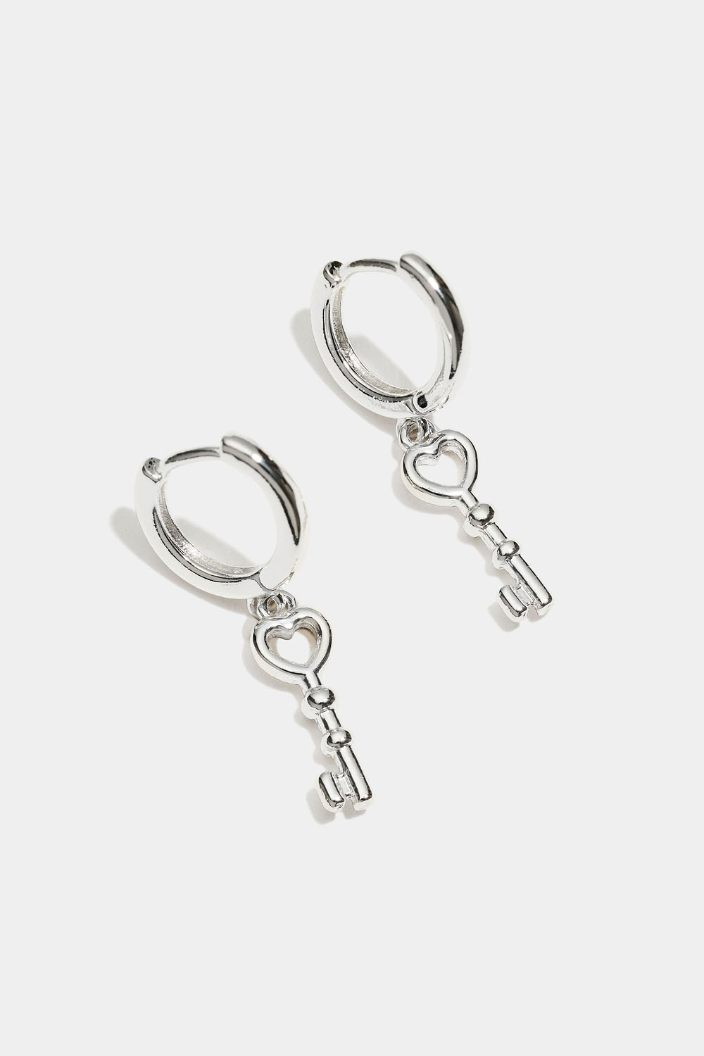 Øreringer med nøkkel