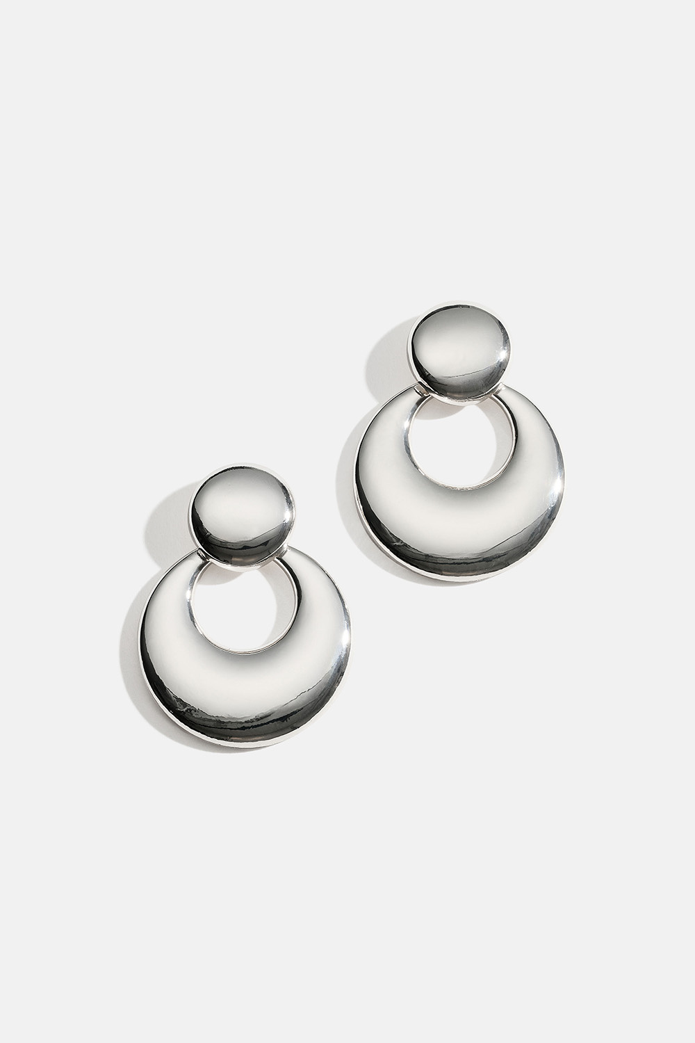 Øredobber med runde former