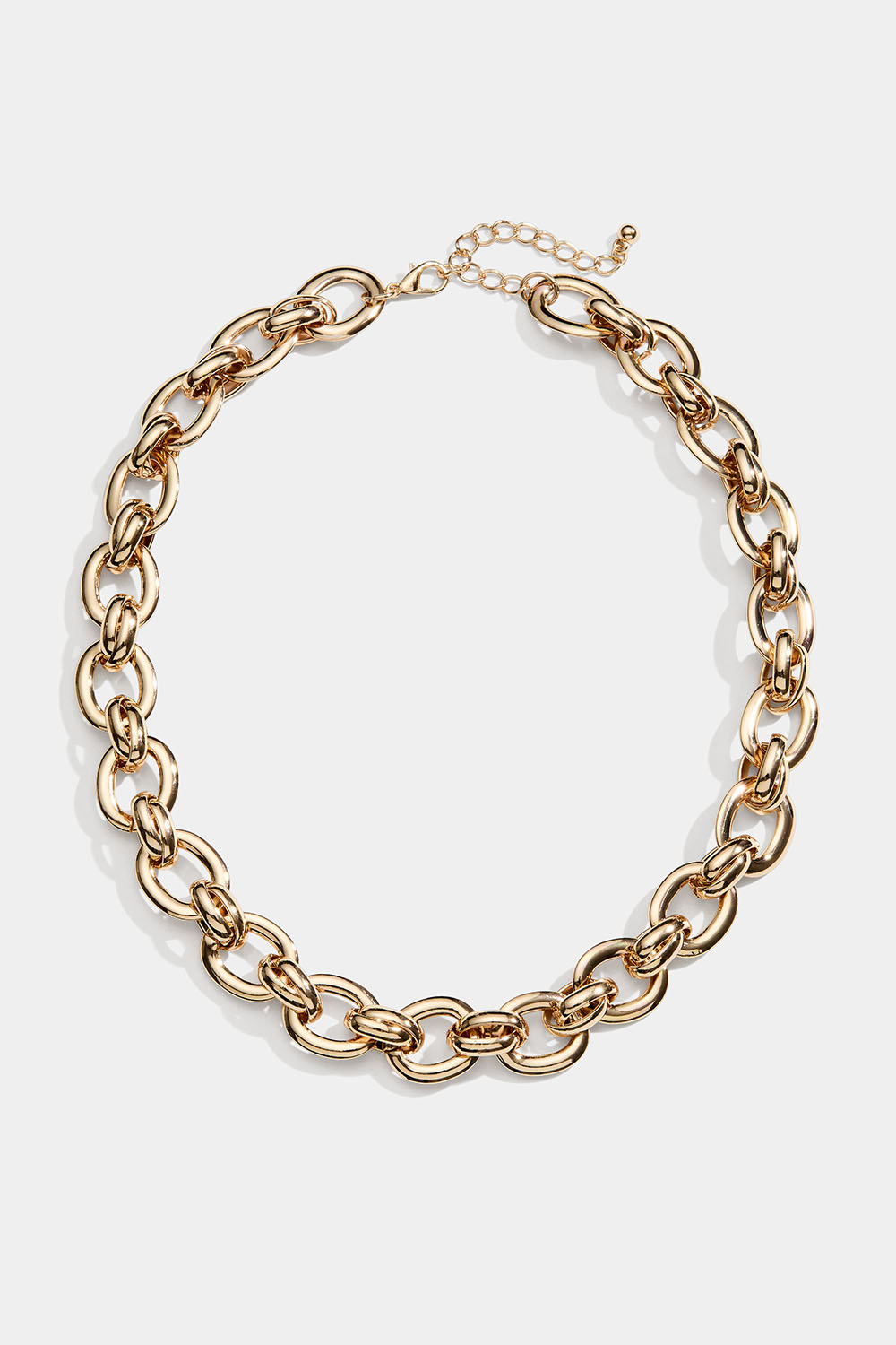 Gullfarget halskjede med ovale, flate lenker