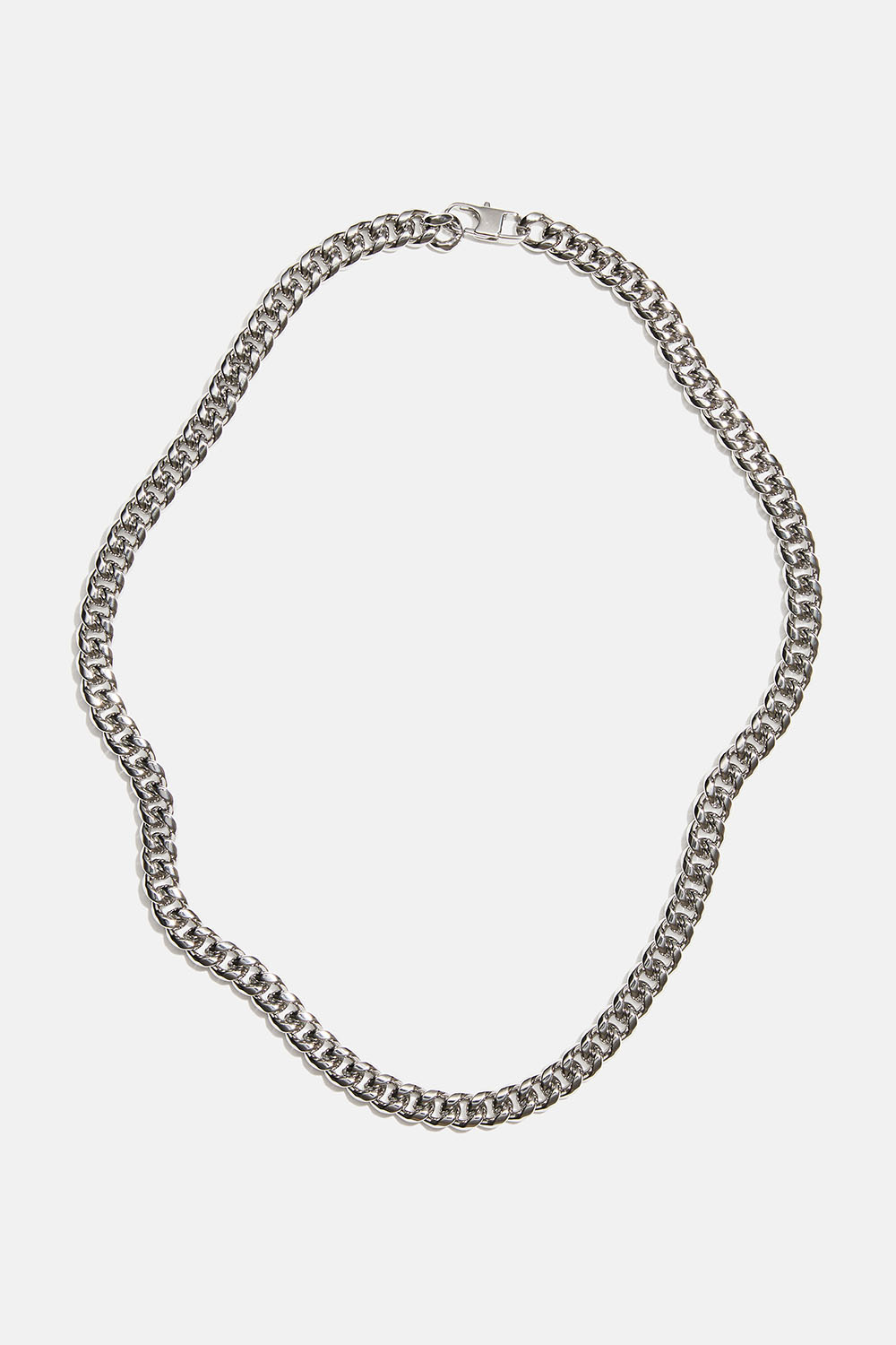 Halskjede med bred panserkjede i stål