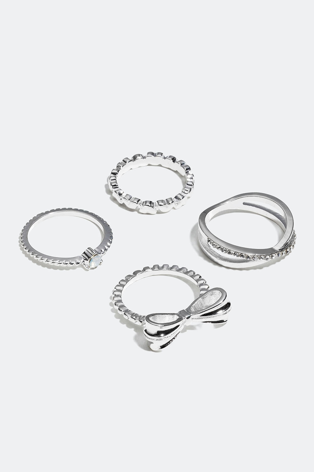 Ringer med sløyfe, hjerte og glassteiner, 4-pakning