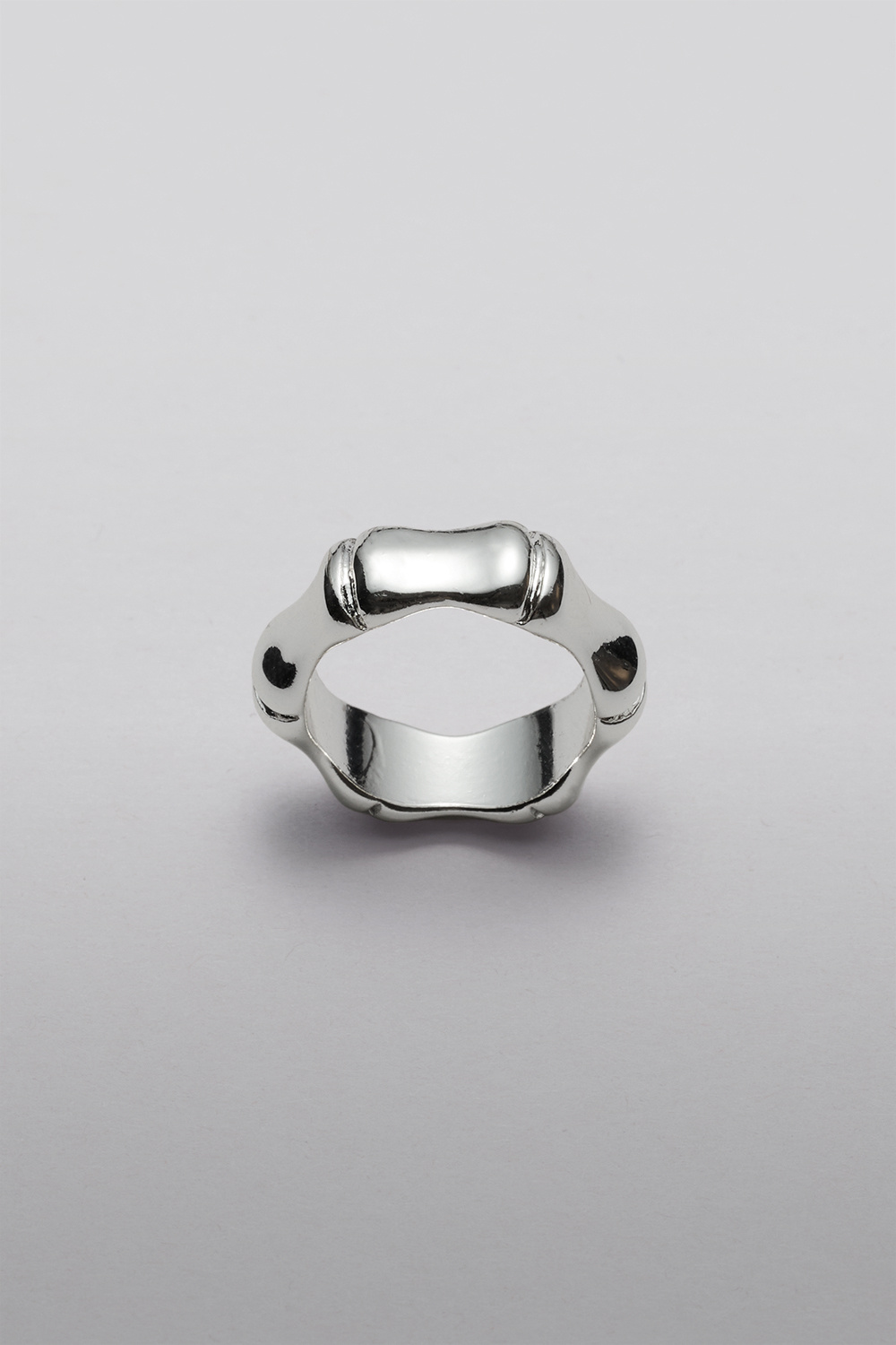 Ring med avrundet design