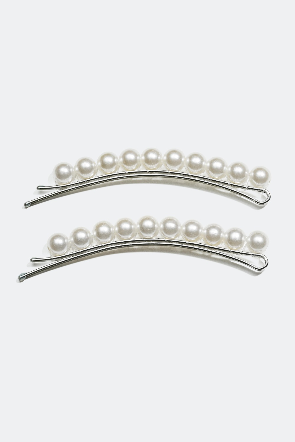 Bobbypins med plastperler 