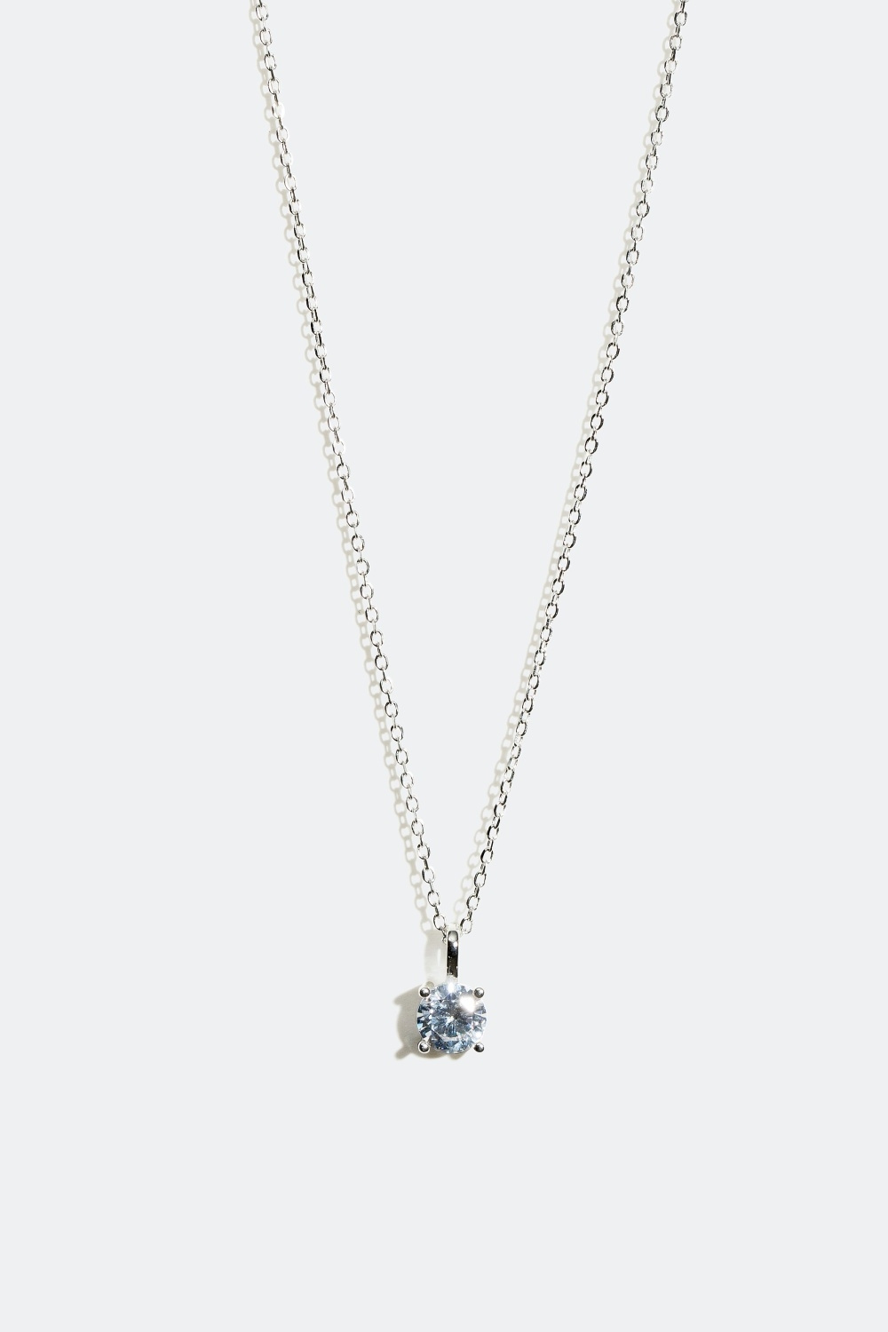 Halskjede i ekte sølv med skimrende glasstein av Cubic Zirconia