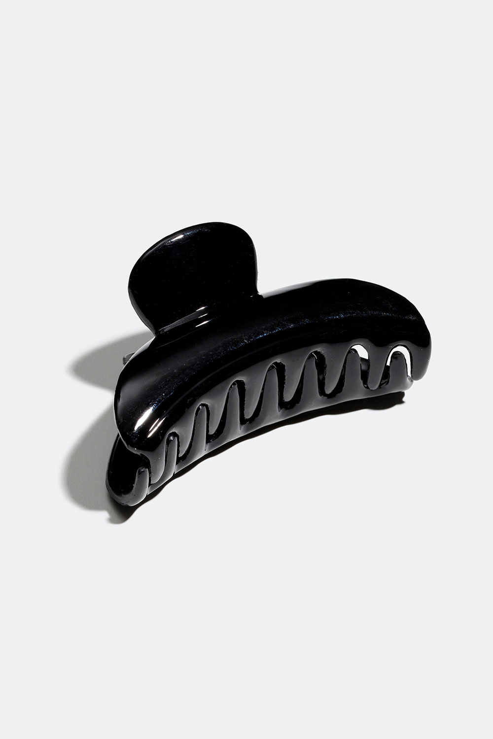 Liten svart hårklemme