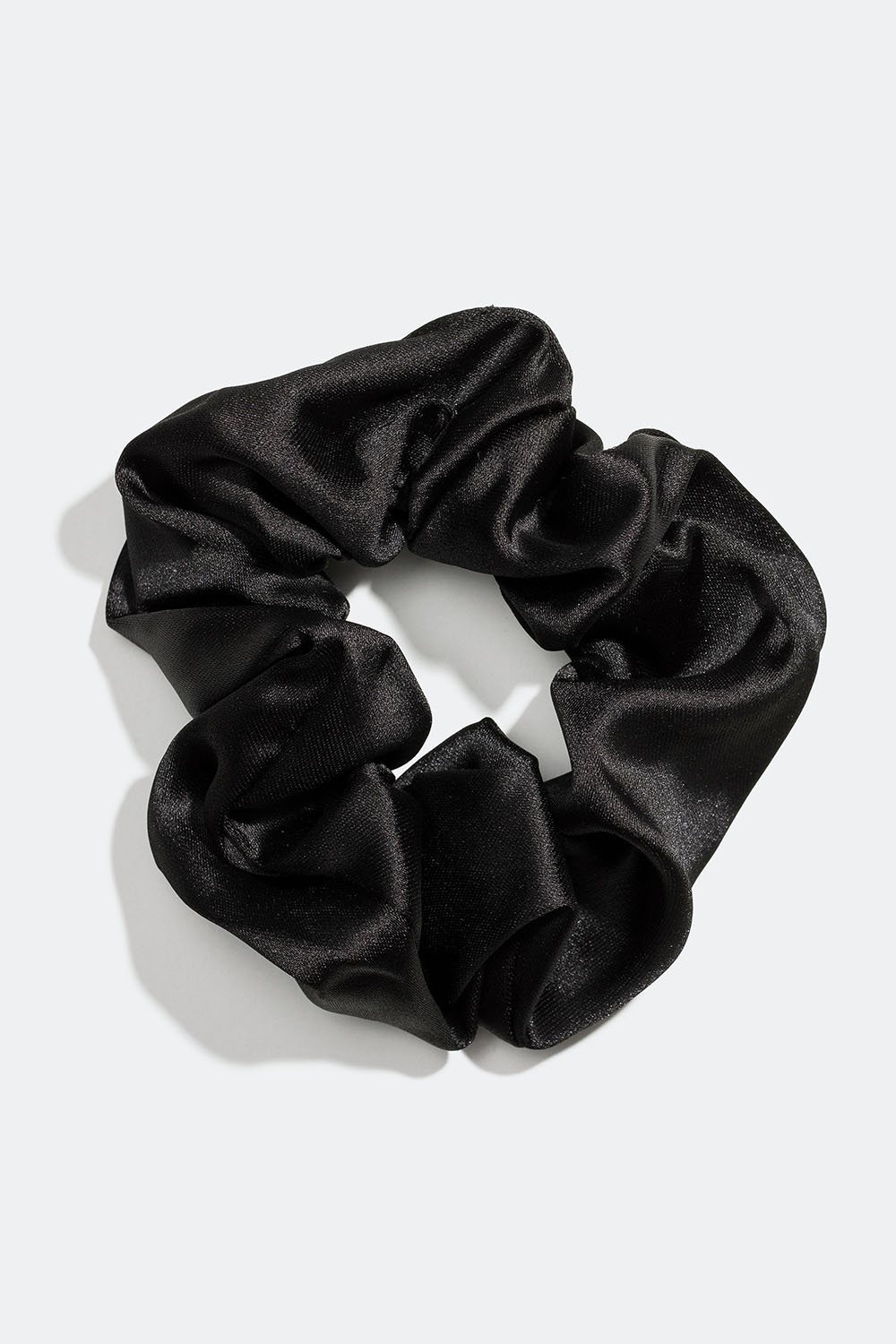 Svart scrunchie