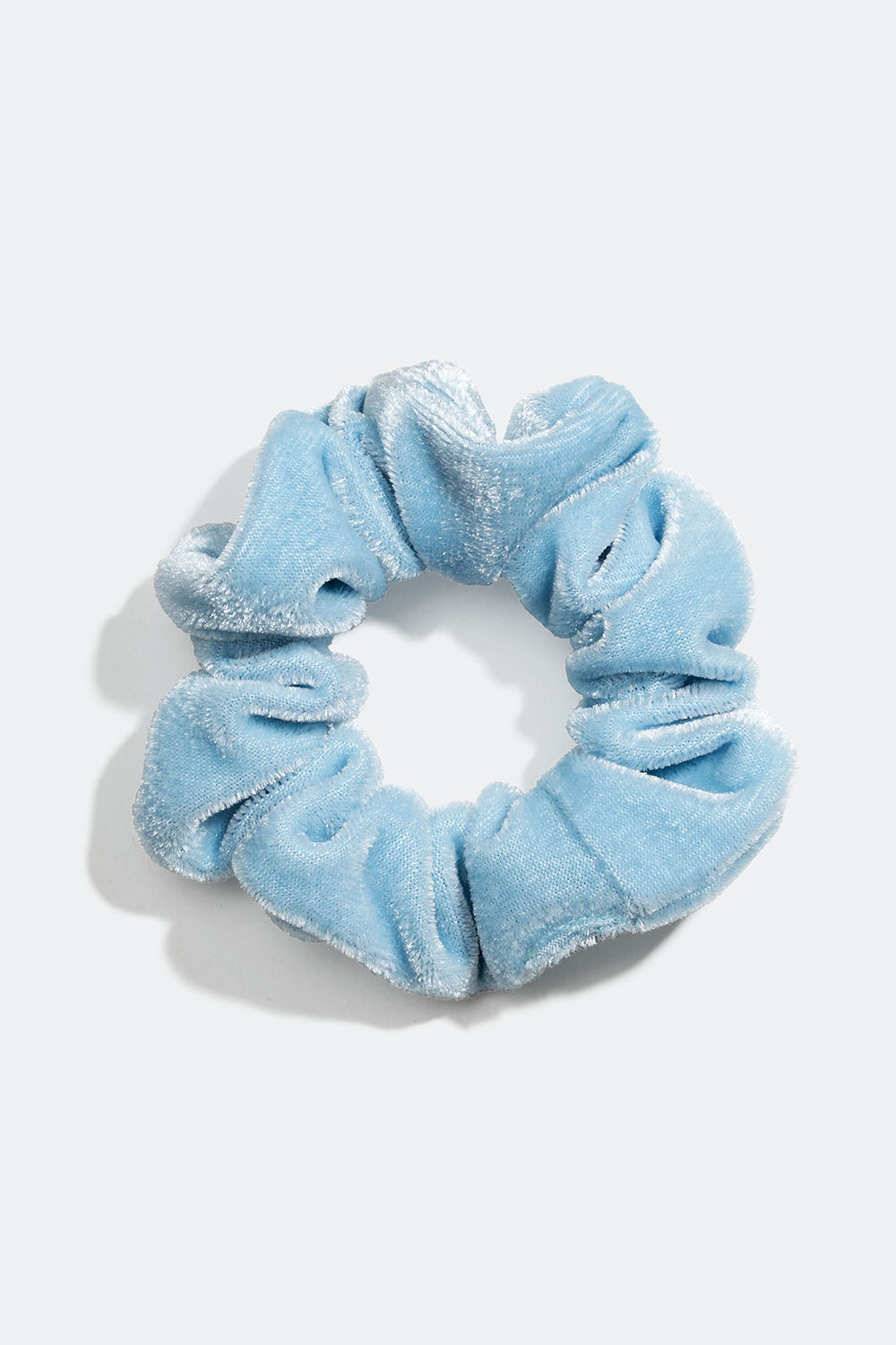 Lysblå scrunchie i imitert fløyel
