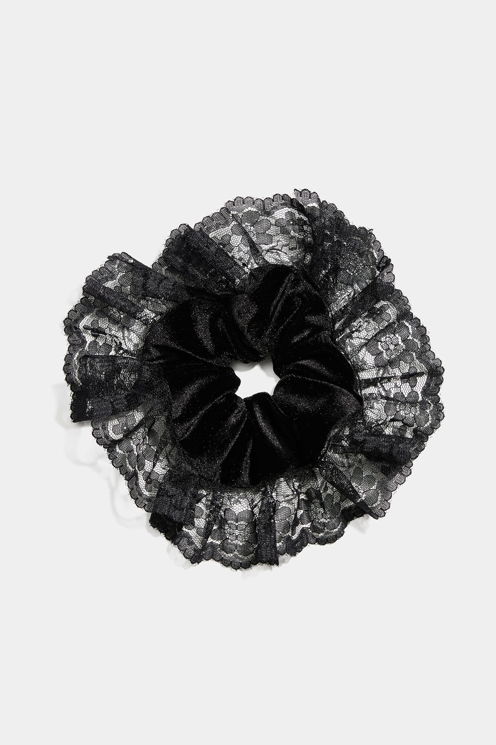 Scrunchie i fløyelsblondestoff