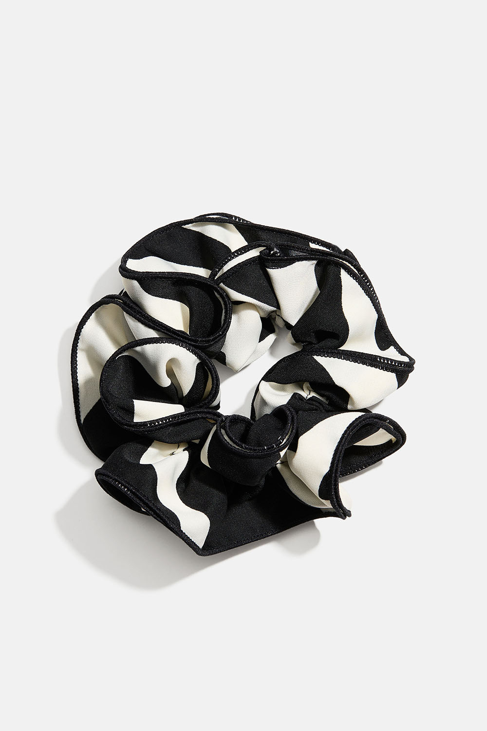 Stor sebramønstret scrunchie