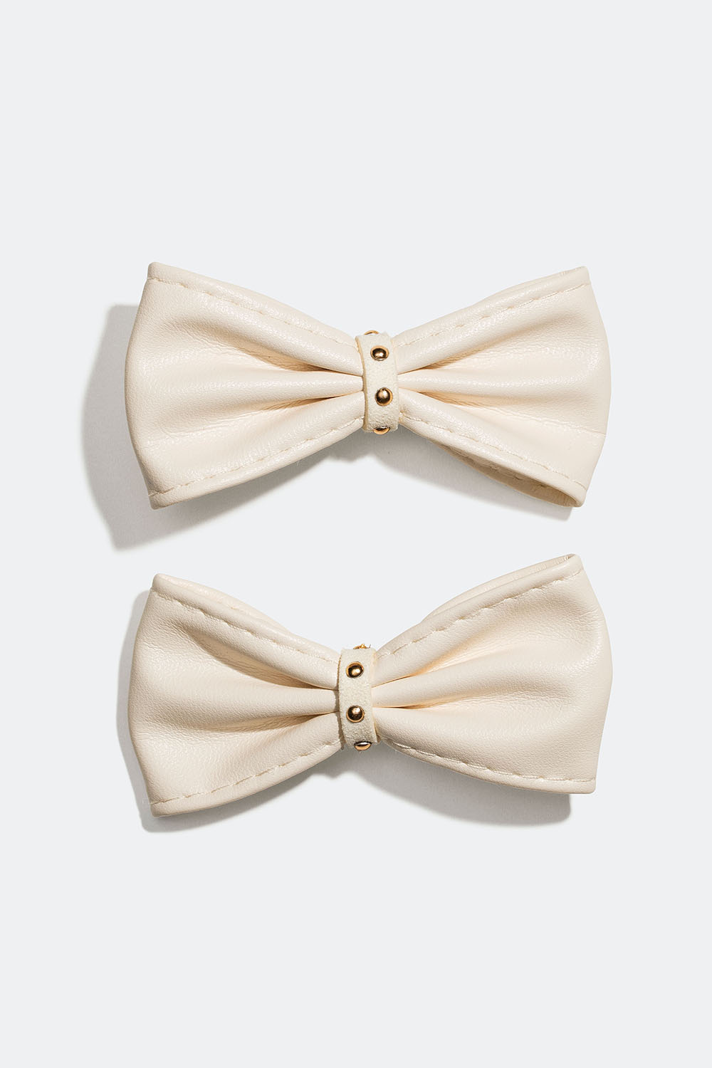 Hårspenne med hvite sløyfer i imitert skinn, 2 pakning