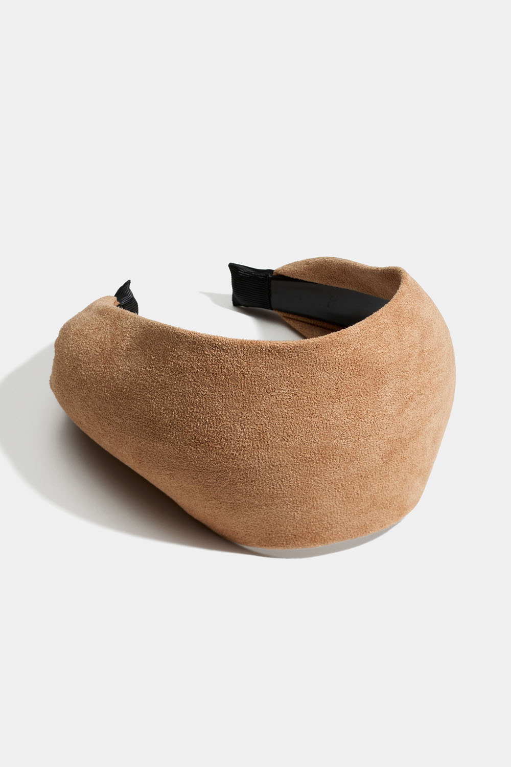 Hårbøyle med bredt stoff i semsket imitert materiale, lysebrunt