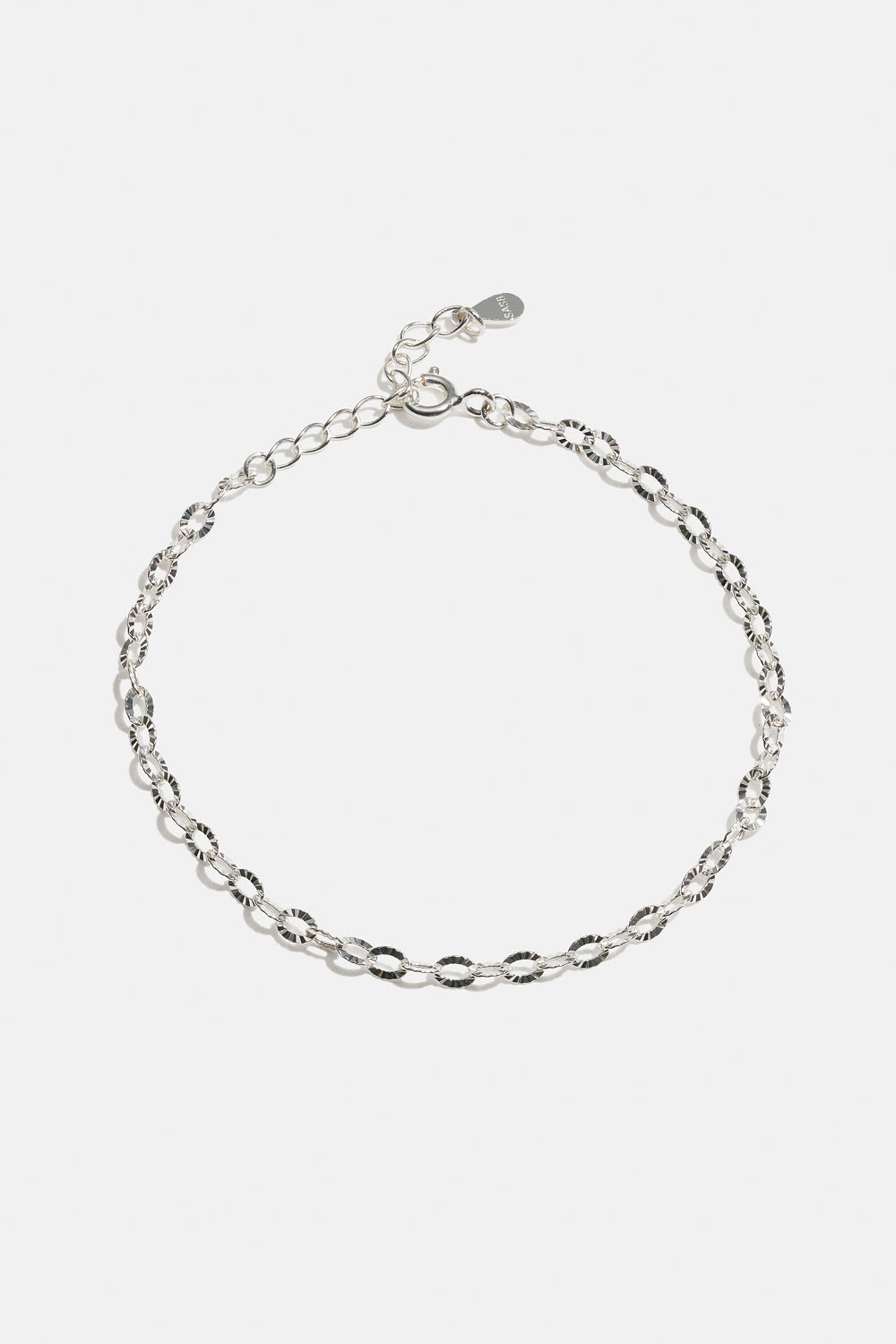 Armbånd i ekte sølv med riflete lenke