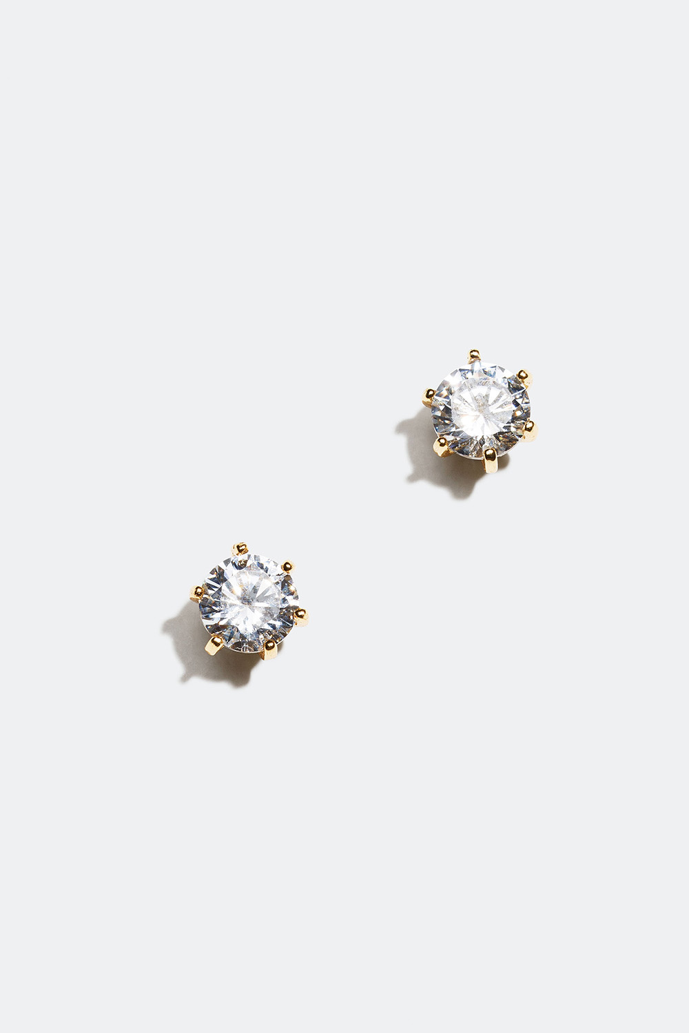 Små studs med Cubic Zirconia-sten, forgylt med 18K gull, 0,5 cm