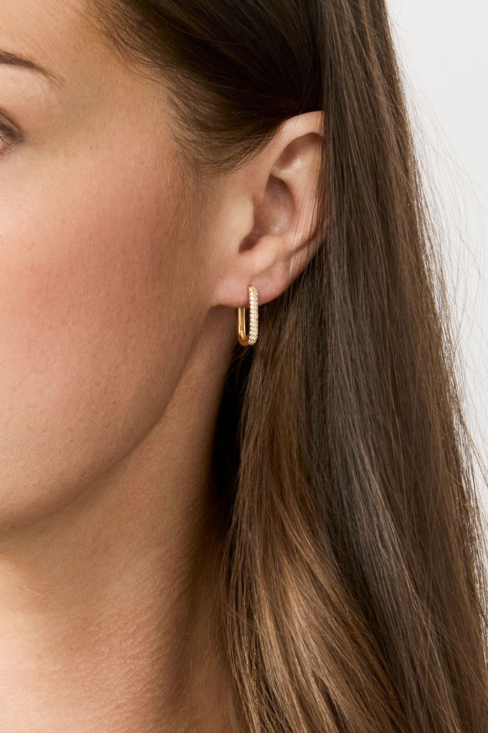 Rektangulære øreringer med Cubic Zirconia og forgylt med 18 K gull