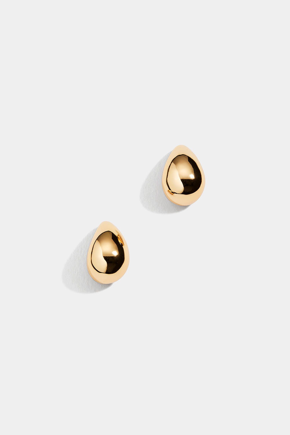 Dråpeformede øredobber i gullbelagt sølv