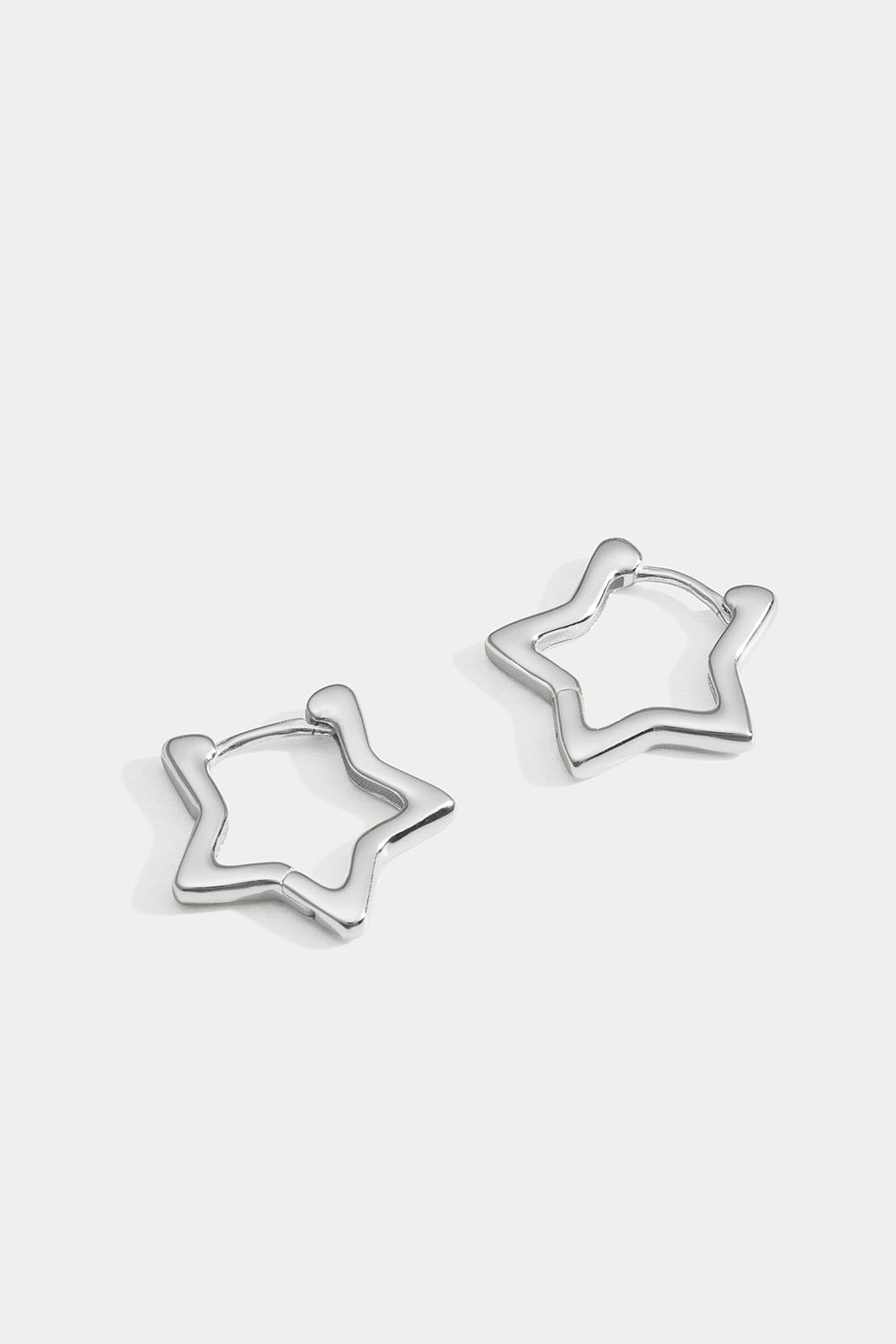 Stjerneformede øreringer i ekte sølv