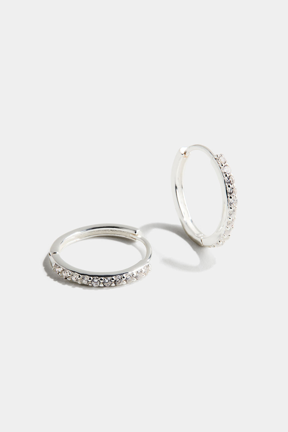 Hoops i ekte sølv med Cubic Zirconia