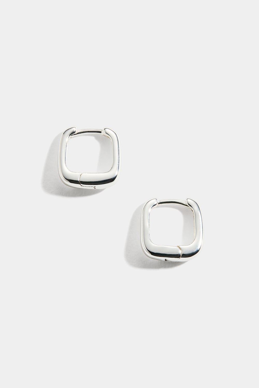 Firkantede hoops i ekte sølv