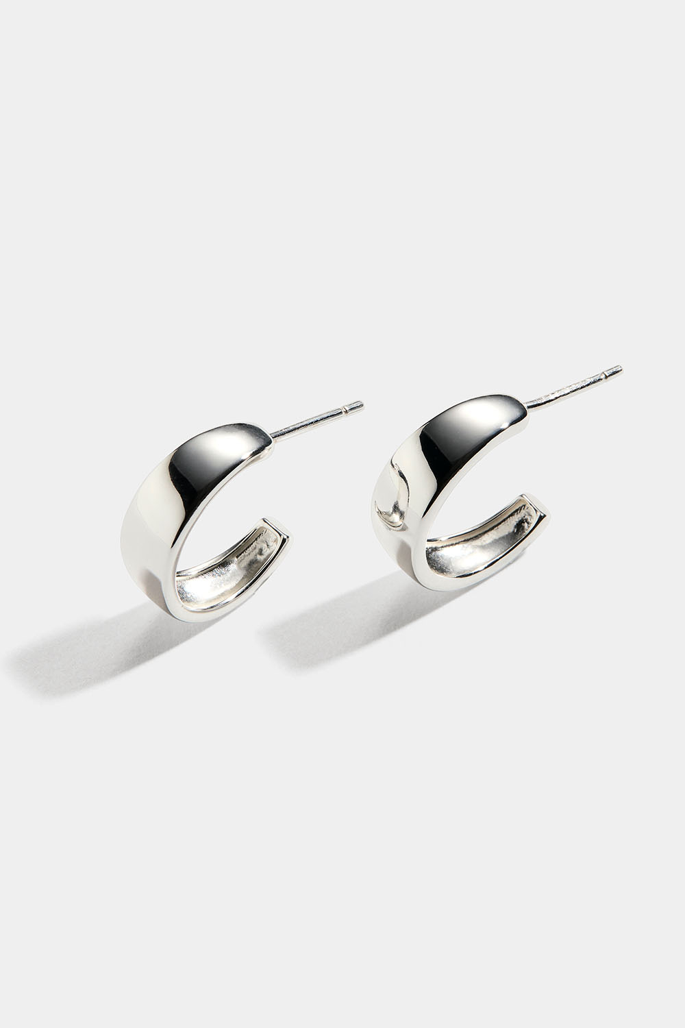 Brede hoops i ekte sølv