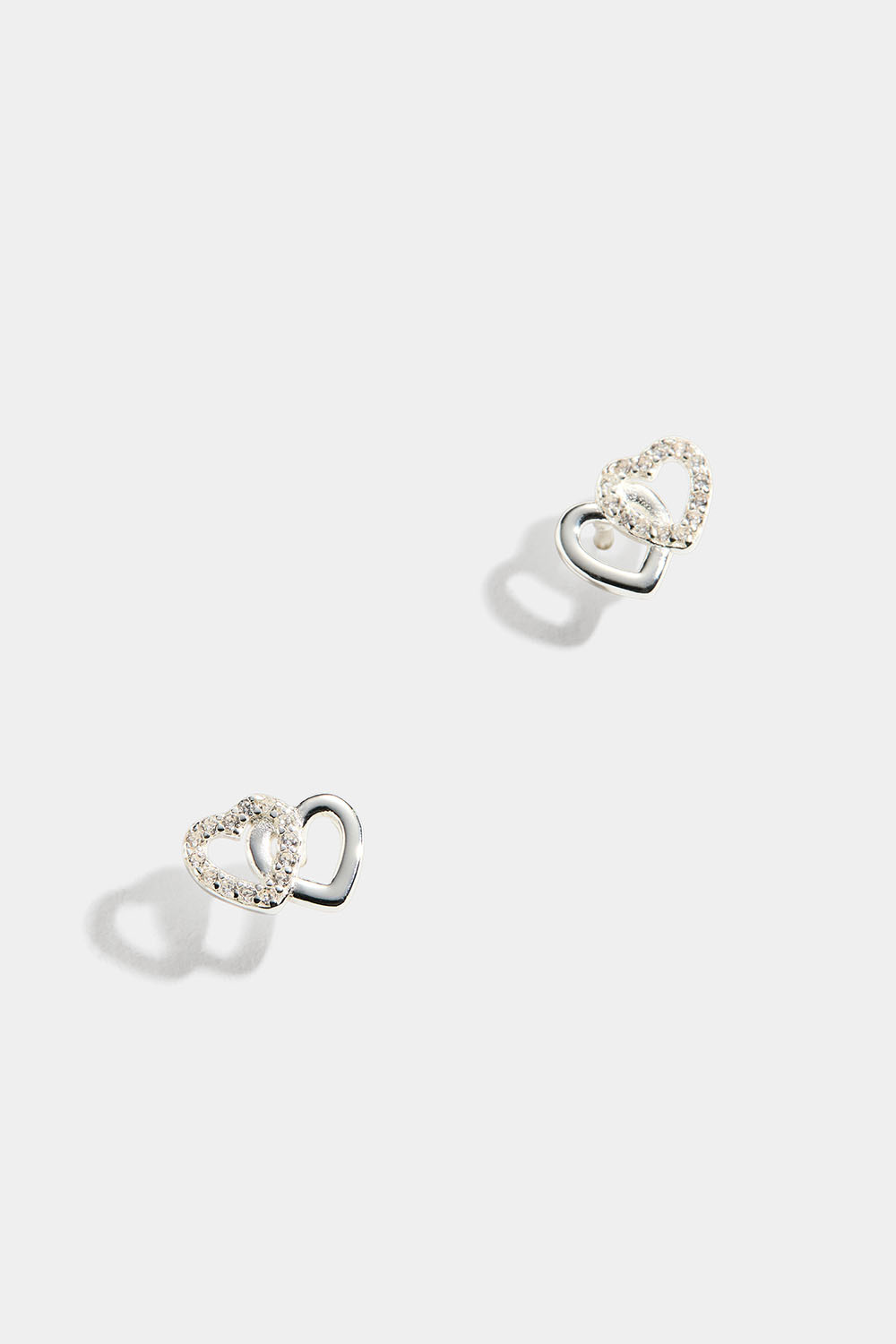 Øredobber i ekte sølv med to hjerter og Cubic Zirconia