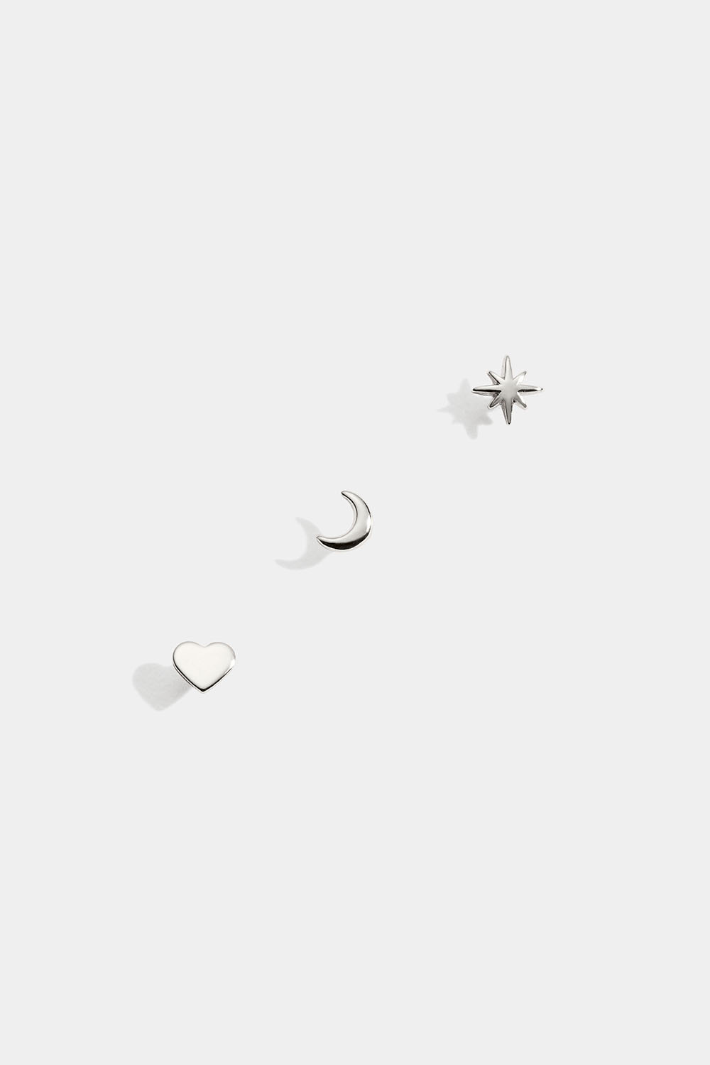 Ministuds i ekte sølv  stjerne, måne og hjerte
