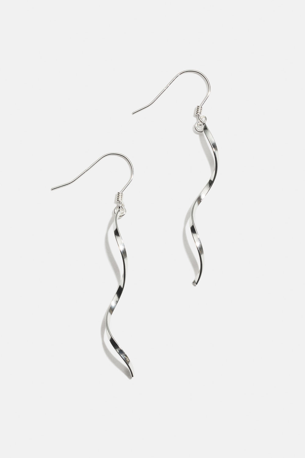 Snurrede øredobber i ekte sølv