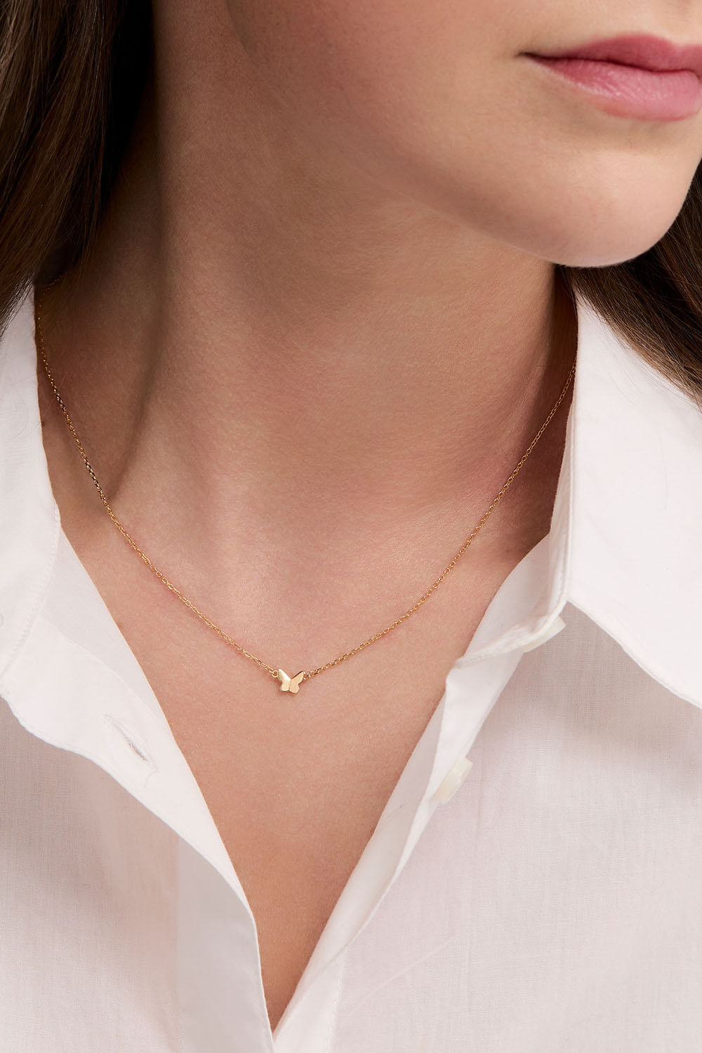 Halskjede i 18k forgylt ekte sølv med liten sommerfugl