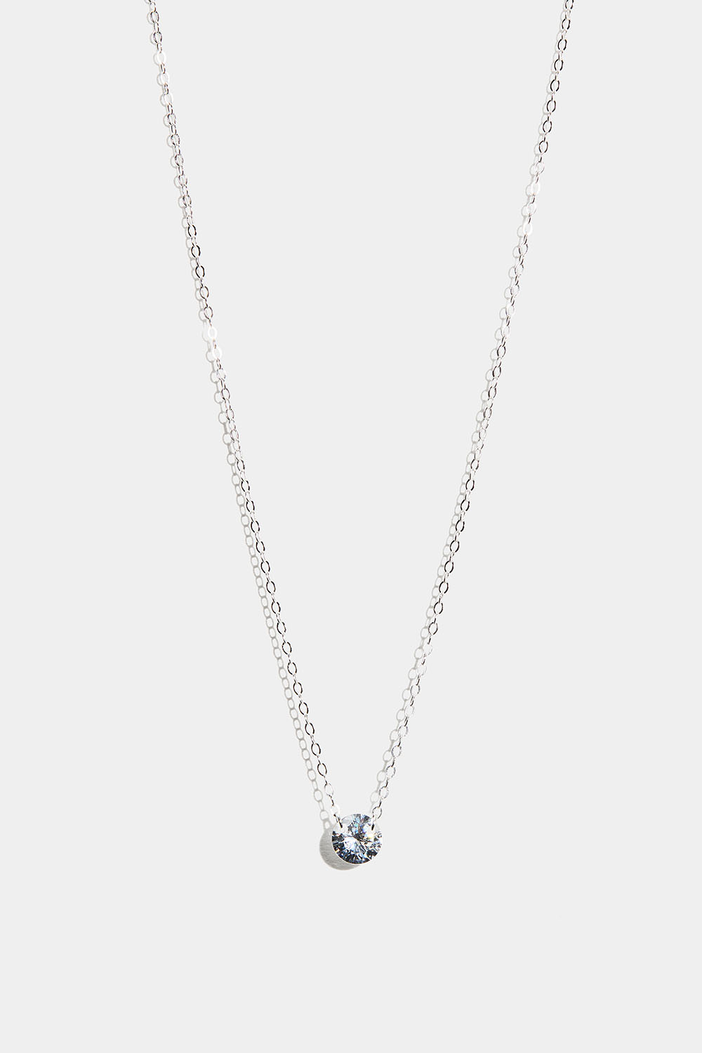 Halskjede i ekte sølv med rund kubisk zirkonia